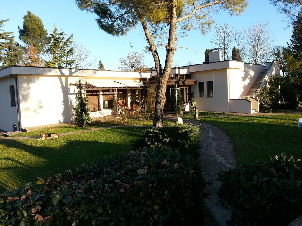 Al Villino Del Sole Bed and Breakfast Fano Εξωτερικό φωτογραφία